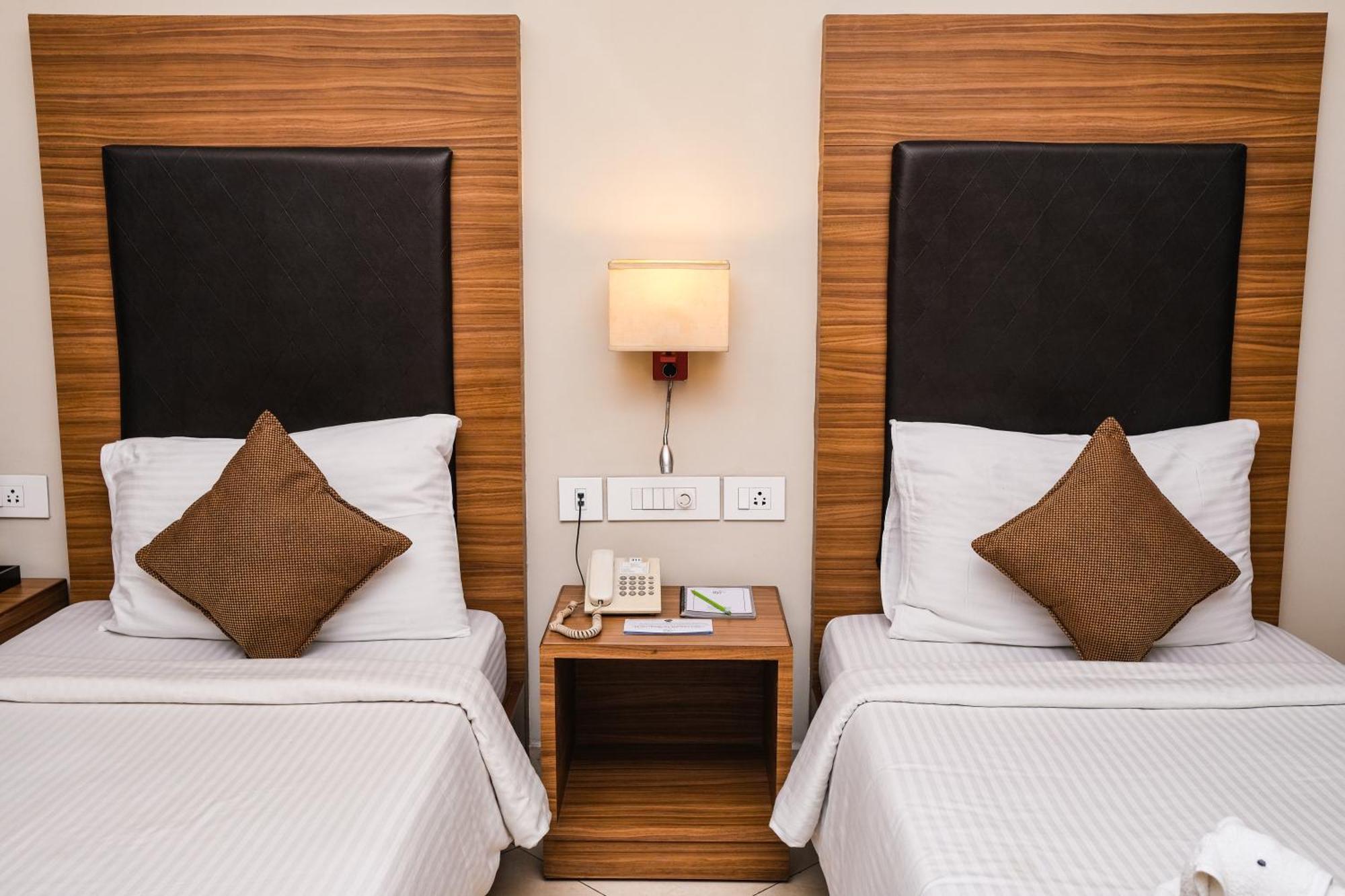 Peerless Hotel Durgapur מראה חיצוני תמונה