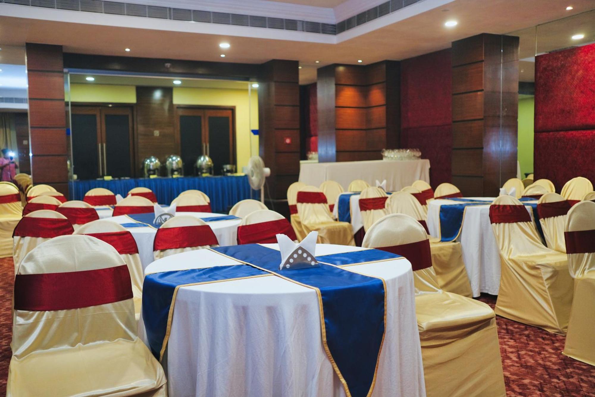 Peerless Hotel Durgapur מראה חיצוני תמונה