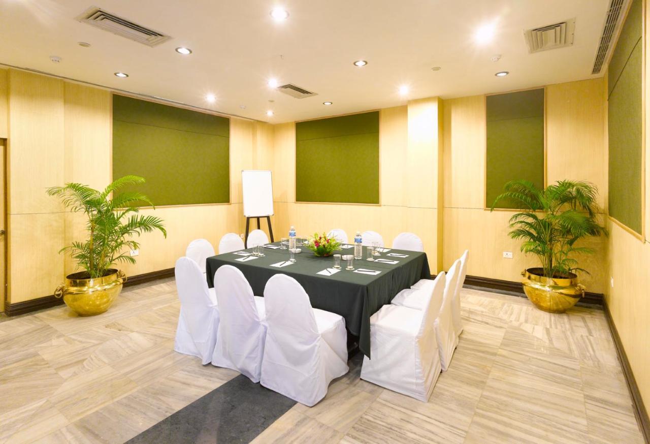 Peerless Hotel Durgapur מראה חיצוני תמונה